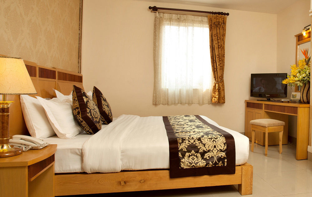 Hai Long Hotel Cat Ba Dong Khe Sau Экстерьер фото